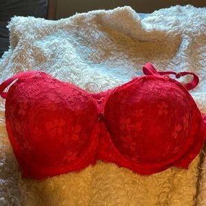 Red Lace Dream Angels Lightly Lined Red Bra 34DD NWOT